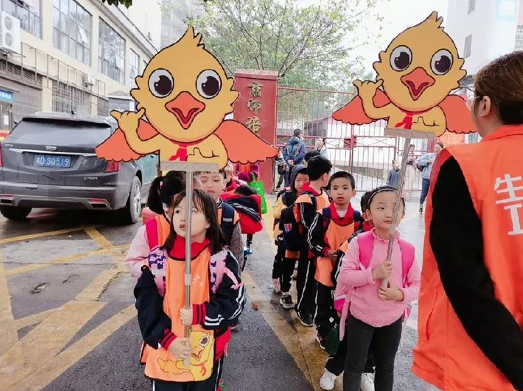 如何让小学生托管班增加收益