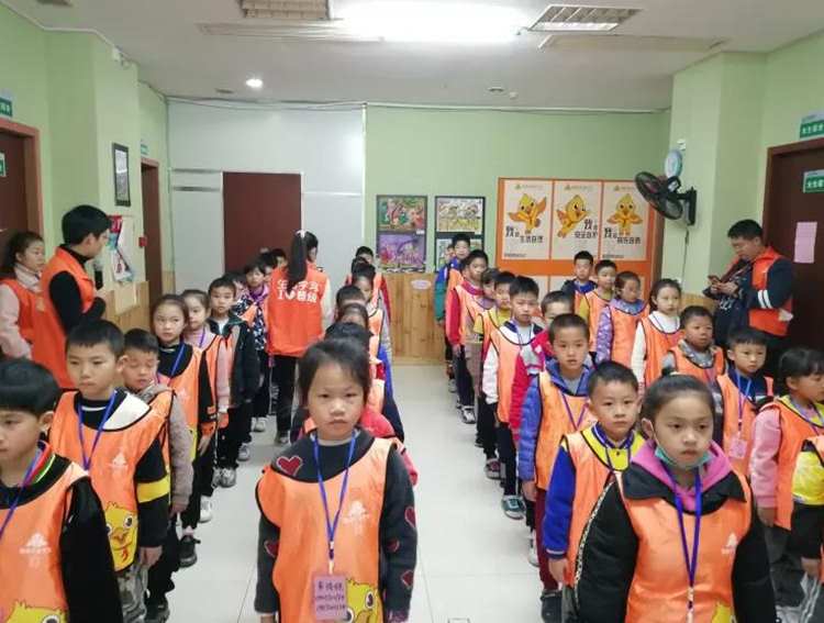 开中小学生托管中心加盟可靠吗，新手有必要吗