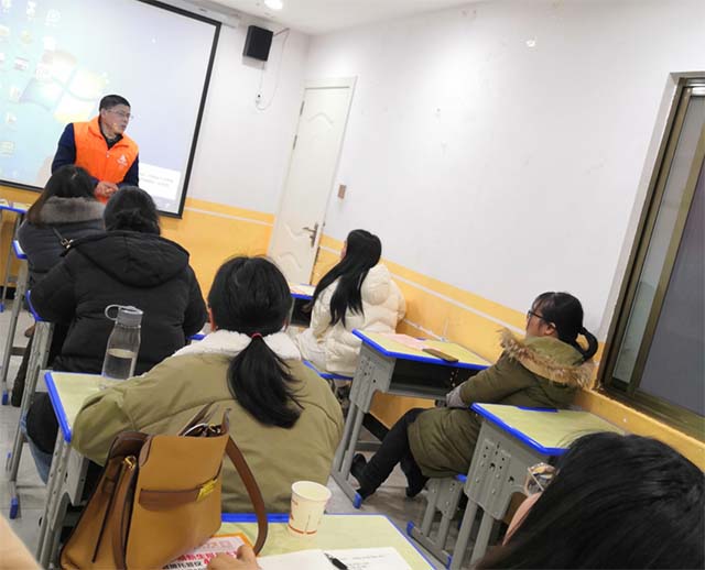 记湖南永州晋级托管学堂银象校区总部专家上门指导