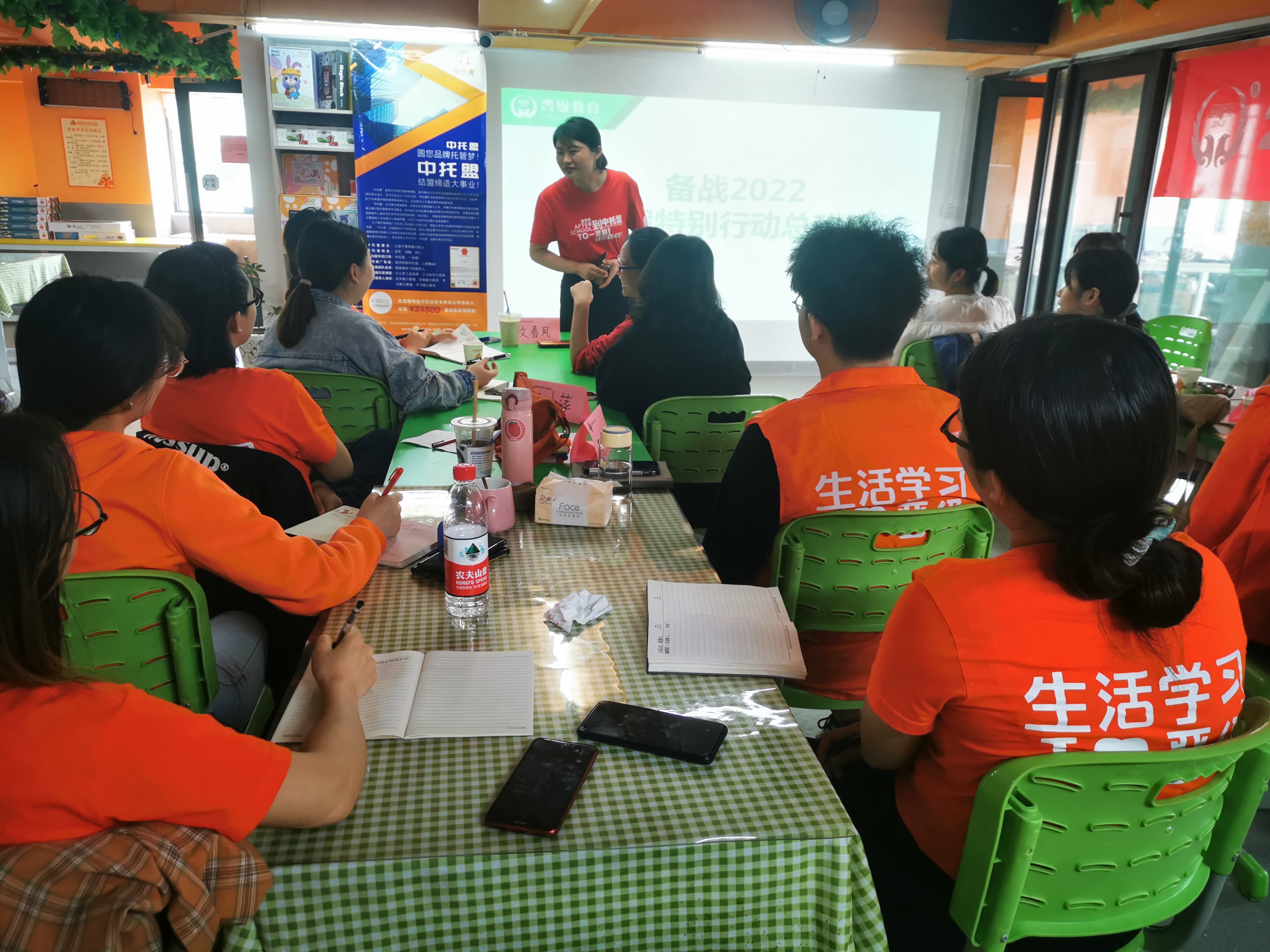 托管班老师和孩子交心秘籍公开，赶紧学起来吧