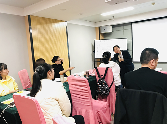 解锁“假期增收”新密码——晋小鹰新型研学内训会济南站圆满结束