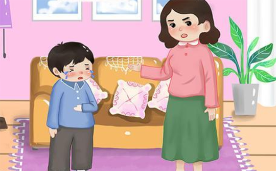 孩子挨打时若有这两种表现，家长再生气，也不要动手了