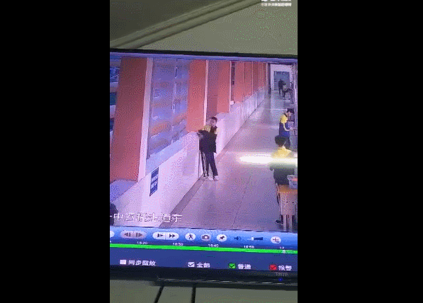 好父母都懂得给孩子留面子，这4个底线再生气也不要碰
