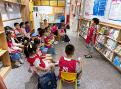 友妈帮托管：90% 的父母正在用 “窒息式教育” ，养出 “没光” 的孩子