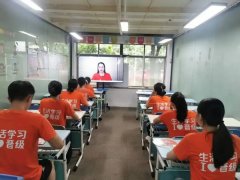 托管招生难、没特色？晋级习字云课堂，打造校区盈利新引擎！