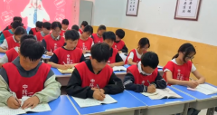 “妈妈，我不想练字了！”——这场“噩梦”，该结束了