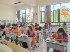 考试时，哪种学生最吃亏？不是成绩差的，而是字写得丑的